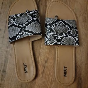 MIXIT Snake print sandals